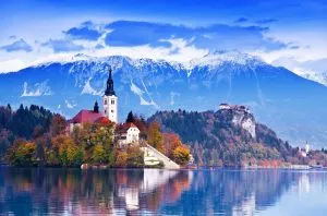 Bled con iglesia y castillo 