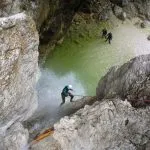 Canyoning äventyr skalat 1