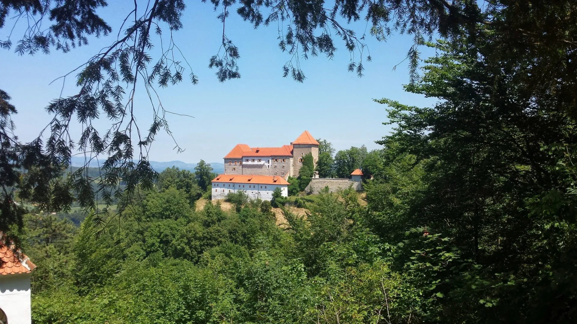 Château de Podsreda à l'échelle 1